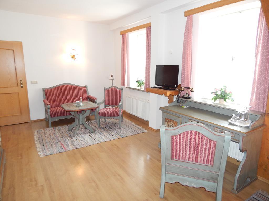 Hotel-gasthof Rotgiesserhaus Hotel